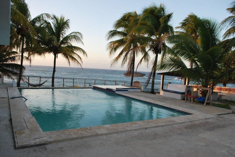 Appartamento Ventana Al Atlantico At Arecibo 681 Ocean Drive Islote Esterno foto