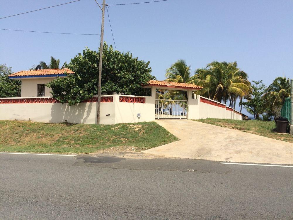 Appartamento Ventana Al Atlantico At Arecibo 681 Ocean Drive Islote Esterno foto