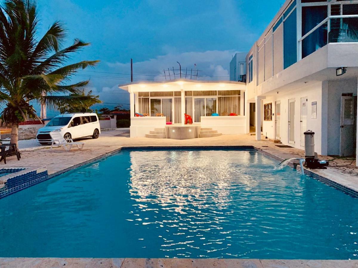 Appartamento Ventana Al Atlantico At Arecibo 681 Ocean Drive Islote Esterno foto